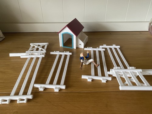 Schleich stables theme - stables, fences