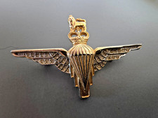 Antique Gold Metal WW2 Parachute Regiment Military Ladies Pin Brooch Badge