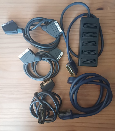 Way scart splitter black - 5-way,