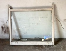 Original Large Edwardian sash window (bottom) with wavy glass (6)