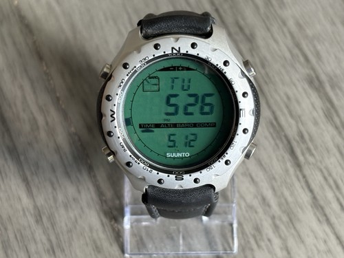 Suunto lander watch new - x-lander, (new