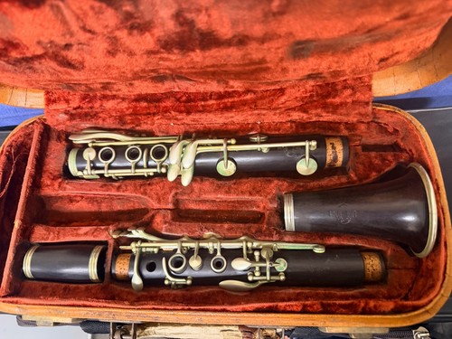 Noblet paris clarinet - d.,