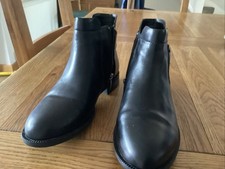 Clarks Ankle Boot Brand New Size 5D