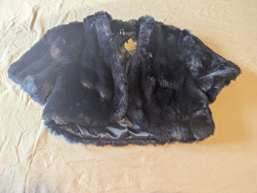 Faux fur shrug - faux, medium/large