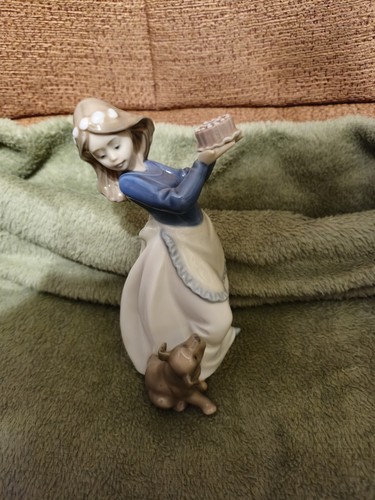 Nao lladro birthday - nao, by