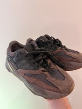 Adidas Yeezy Boost 700 Mauve