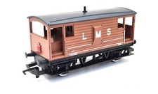 Hornby R718 20 Ton Brake Van