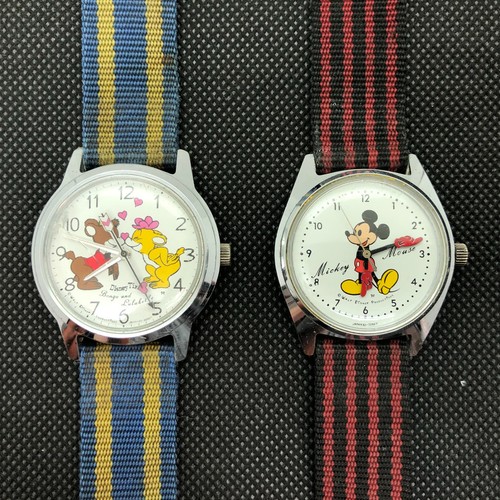 W2259 disney time hand - [w2259],