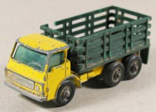MATCHBOX 4 DODGE STAKE CATTLE TRUCK RW VINTAGE 1-75 SERIES LESNEY BHW