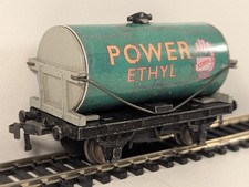 Hornby OO Gauge "Power Ethyl"