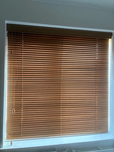 Solid oak blind
