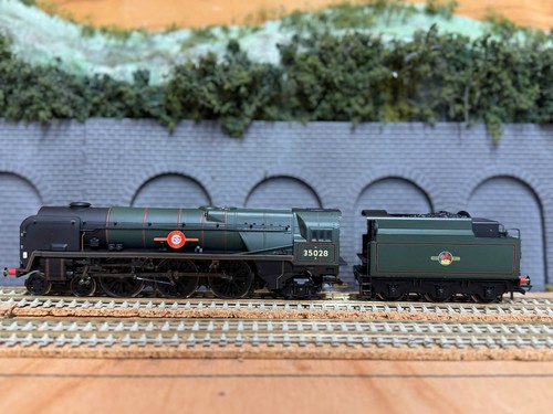 Hornby gauge 35028 clan - oo,
