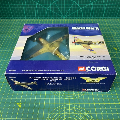 Corgi aviation hawker aa30701 - corgi,