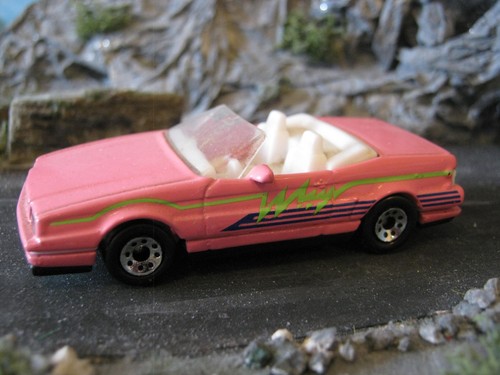 Matchbox cadillac allante - matchbox,