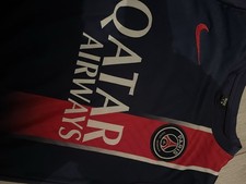 Mbappe Paris Saint Germain Home Kit for Kids Ages 7-8. In Great Used Condition.