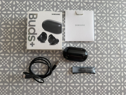 Genuine samsung galaxy buds - genuine,