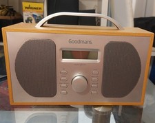 Goodmans Wooden Style DAB FM