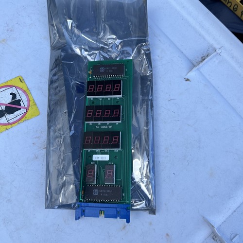 Slot machine universal distrib - machine,