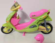 BARBIE EARLY 2000s SCOOTER / MOPED w/ WORKING 'CD PLAYER' & HELMET - EX COND