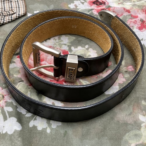 Levi leather belt - levi’s, 52”