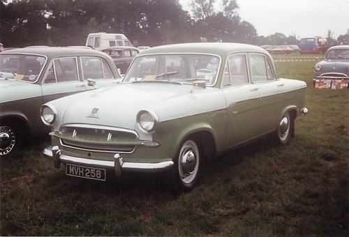 Vintage car photo - approx., x