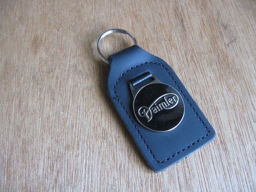 Daimler sp250 dart key ring - sp250,