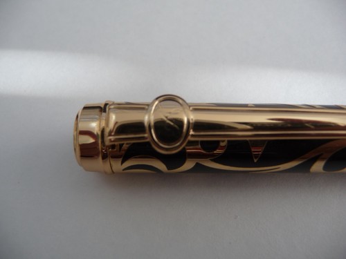 Autograph black gold - &,