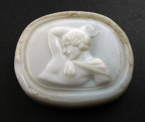 Antique white glass cameo a - white, of