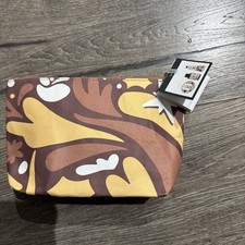 The Body Shop Shea Gift Pouch