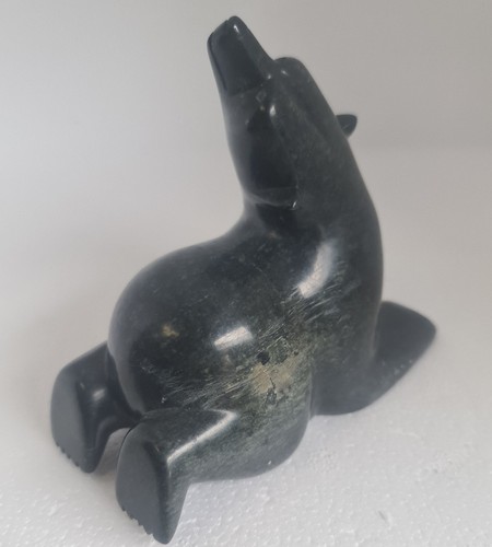 Inuit soapstone bear - bear, carving