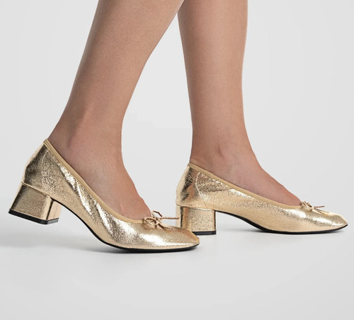 Stradivarius gold shoes size - gold,