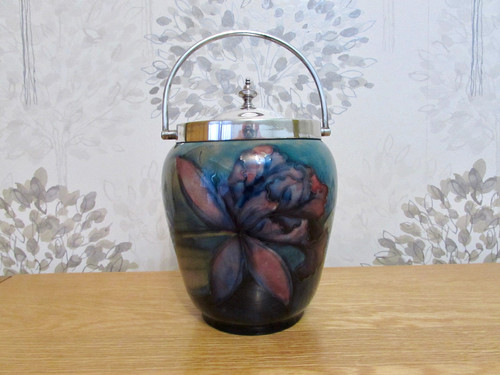 William moorcroft biscuit - william, moorcroft,