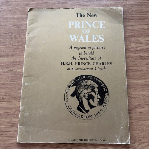 Vintage prince wales - of,