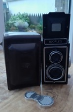 Vintage Zeiss Ikon Ikoflex 6x6cm TLR -Original Leather Case needs a little tlc