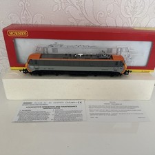 Hornby R2358 Class 90 90130