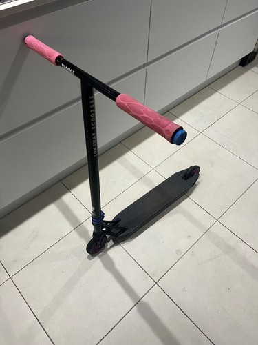 Black custom stunt scooter - black,