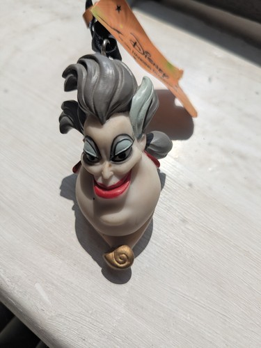 Disney villains ursula ceramic - villains,