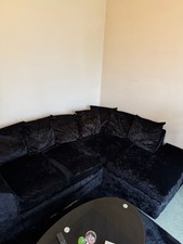 Corner Right Hand-Side Black