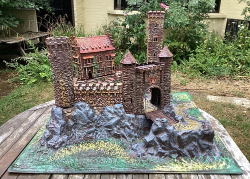 Very rare warhammer - very, scale