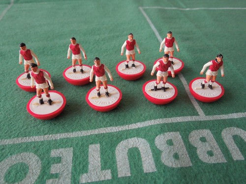 Subbuteo football spare - 2,