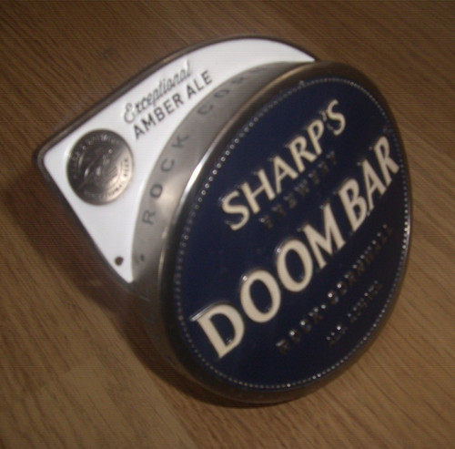 Doombar metal pump clip pub - doombar, or