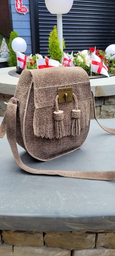 Martens light brown tassel - dr,