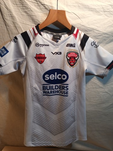 Salford red devils rugby - red,