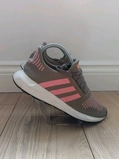 Adidas Womens Swift Run CG4142 Green Running Shoes Sneakers Size UK 6