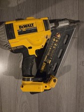 DeWalt DCN692 18V XR Brushless