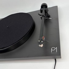 Rega Planar 1 Plus Turntable -