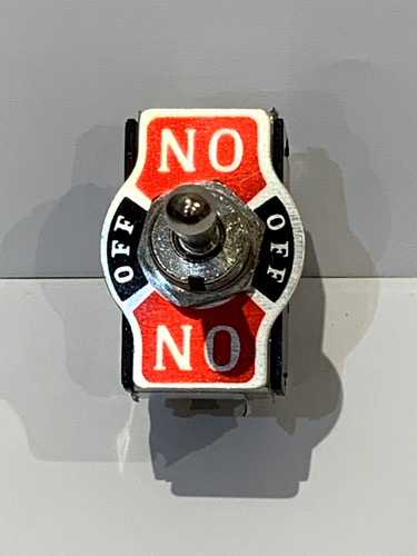 Off dpdt toggle switch - on-off-on,