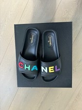 CHANEL SANDELS/SLIDERS BALCK
