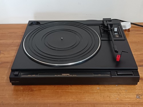 Toshiba b12 record - b12, player