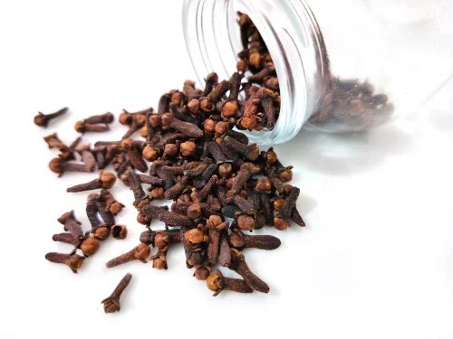 Organic madagascar whole clove - madagascar,